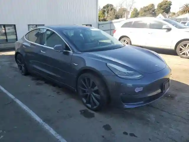 5YJ3E1EA5JF158553 2018 TESLA MODEL 3-3