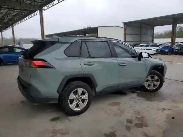 2T3W1RFV0MW180936 2021 TOYOTA RAV4-2