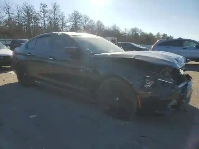 WBSJF0C59JB283734 2018 BMW M5-3