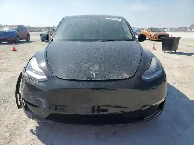 5YJYGDEEXMF131664 2021 TESLA MODEL Y-4