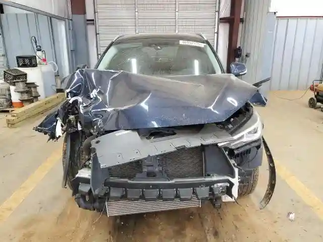 3PCAJ5M18KF139072 2019 INFINITI QX50-4