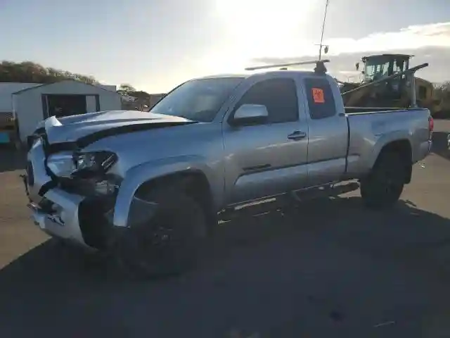 3TYRZ5CN3NT017224 2022 TOYOTA TACOMA-0
