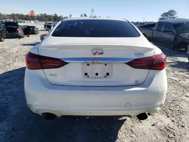 JN1EV7AR7KM554549 2019 INFINITI Q50-5