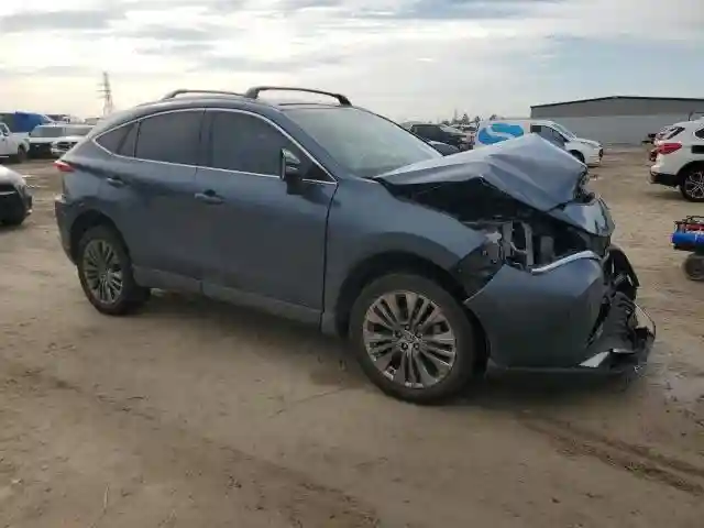 JTEAAAAH1RJ171760 2024 TOYOTA VENZA-3