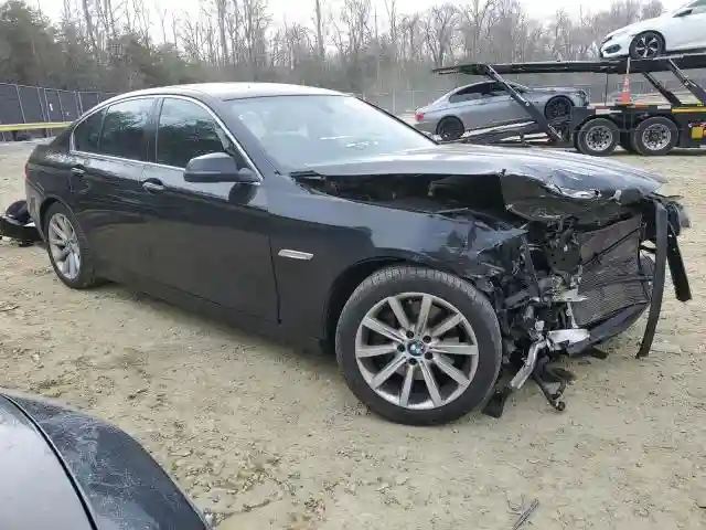 WBAFV3C5XFD686924 2015 BMW 5 SERIES-3
