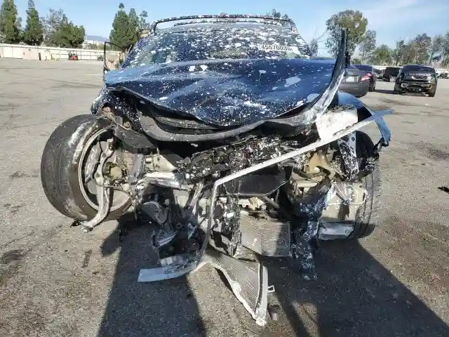 5YJ3E1EB7KF364564 2019 TESLA MODEL 3-4