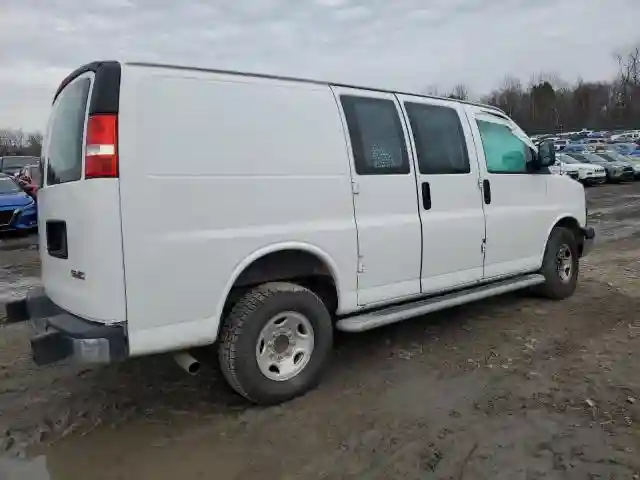 1GTW7AFP6M1300318 2021 GMC SAVANA-2