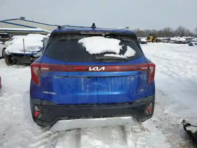 KNDEUCAA2R7476435 2024 KIA SELTOS-5