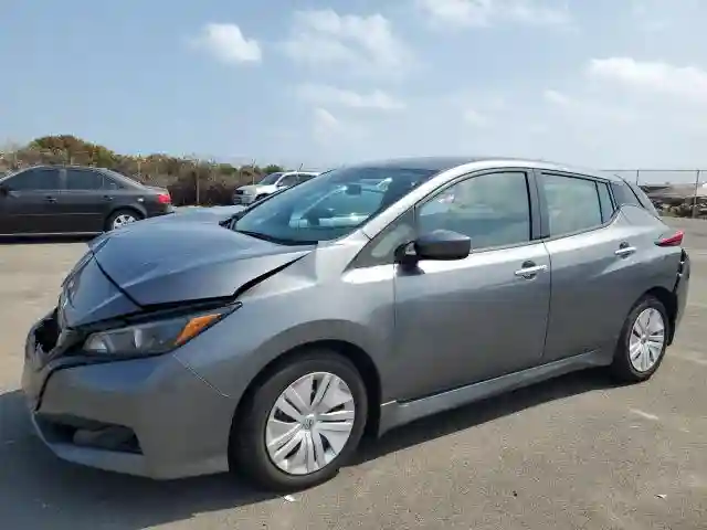 1N4AZ1BV3SC550633 2025 NISSAN LEAF-0