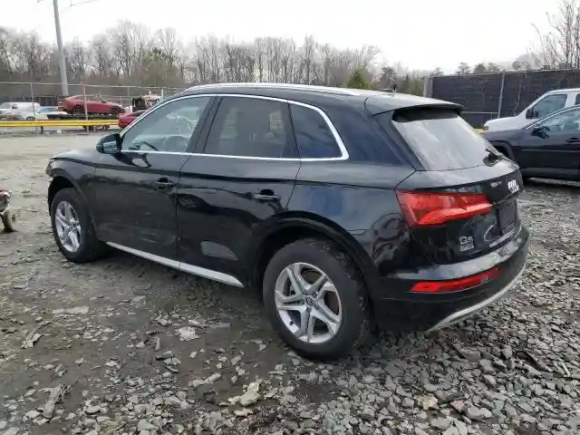 WA1ANAFY8K2036514 2019 AUDI Q5-1