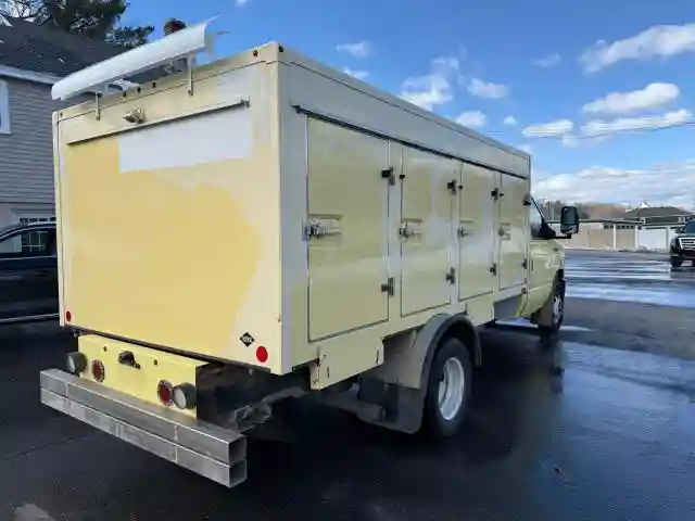 1FDXE4FN2MDC34418 2021 FORD ALL MODELS-2