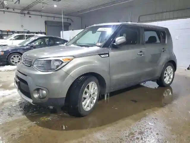 KNDJP3A58J7603718 2018 KIA SOUL-0