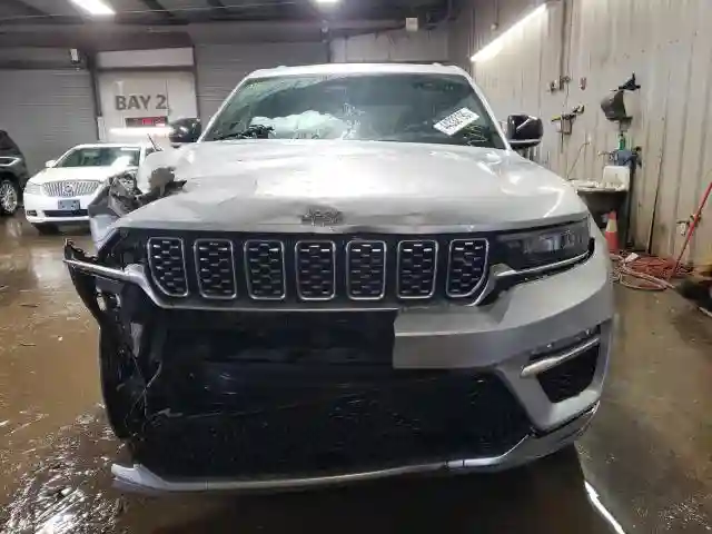 1C4RJYE6XN8500966 2022 JEEP GRAND CHEROKEE-4