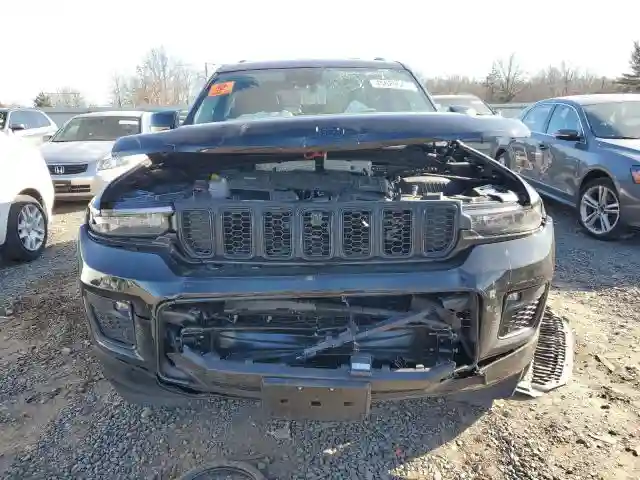 1C4RJYB60P8905760 2023 JEEP GRAND CHEROKEE-4