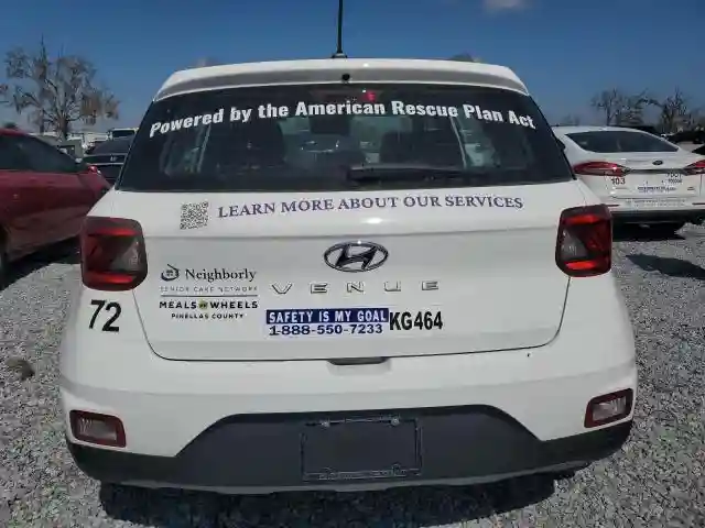 KMHRC8A39RU285336 2024 HYUNDAI VENUE-5