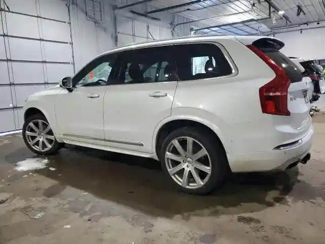 YV4A22PLXJ1204436 2018 VOLVO XC90-1
