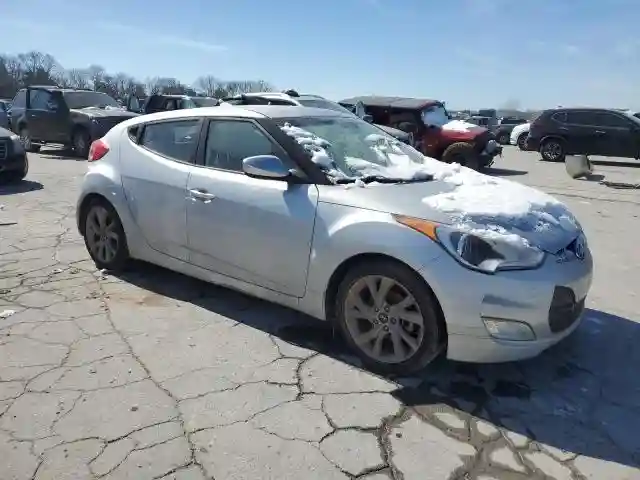 KMHTC6AD4HU315635 2017 HYUNDAI VELOSTER-3