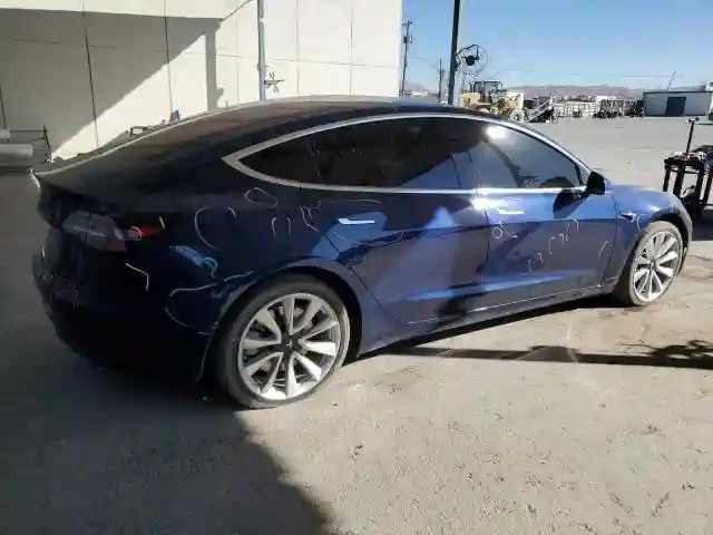 5YJ3E1EA1JF038510 2018 TESLA MODEL 3-2