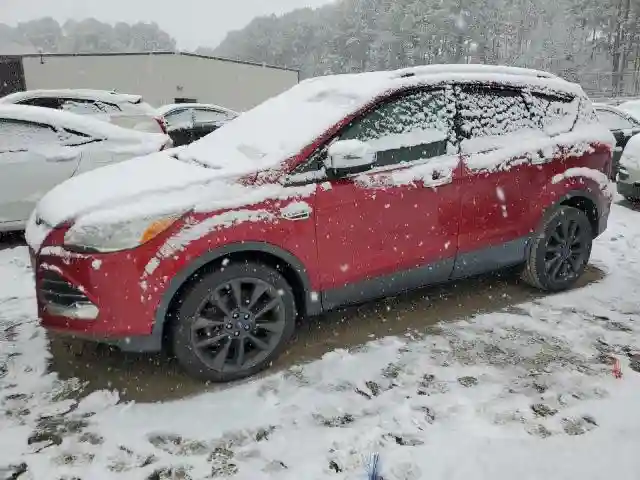 1FMCU9G90GUC03379 2016 FORD ESCAPE-0