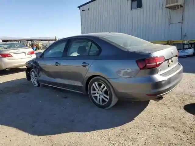 3VW2B7AJ7JM242279 2018 VOLKSWAGEN JETTA-1