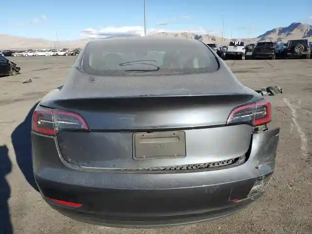 5YJ3E1EA8PF545672 2023 TESLA MODEL 3-5
