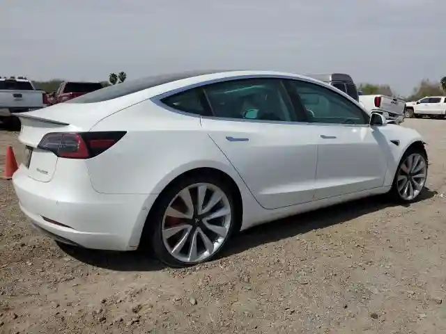5YJ3E1EB4KF469711 2019 TESLA MODEL 3-2