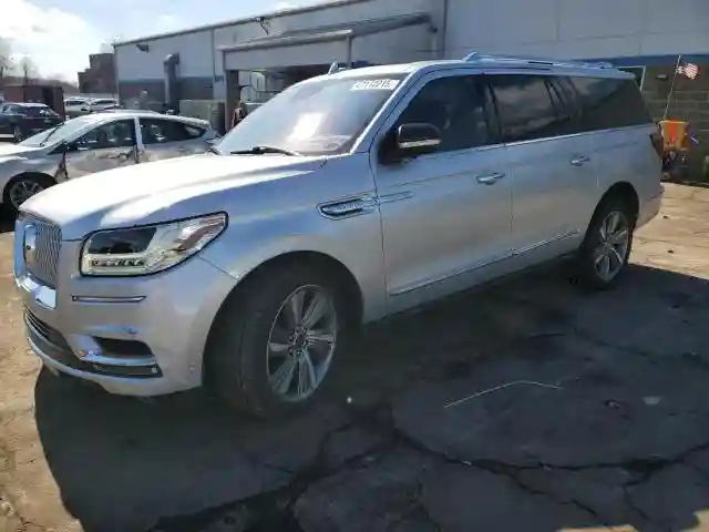 5LMJJ3LT0JEL12468 2018 LINCOLN NAVIGATOR-0