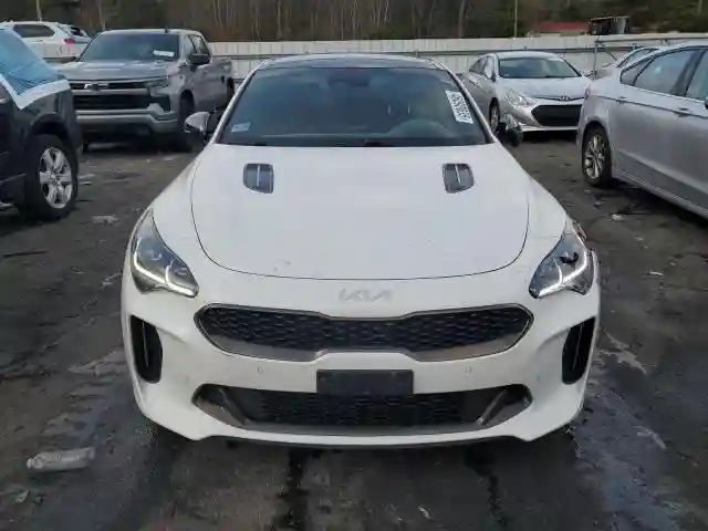 KNAE55LC8N6108281 2022 KIA STINGER-4