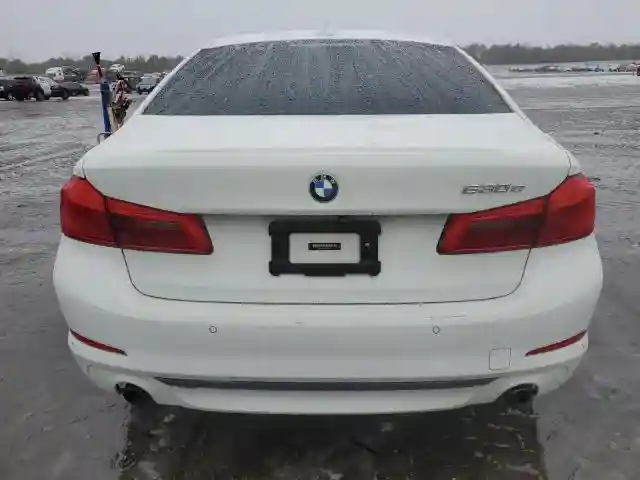 WBAJB1C52JG623976 2018 BMW 5 SERIES-5