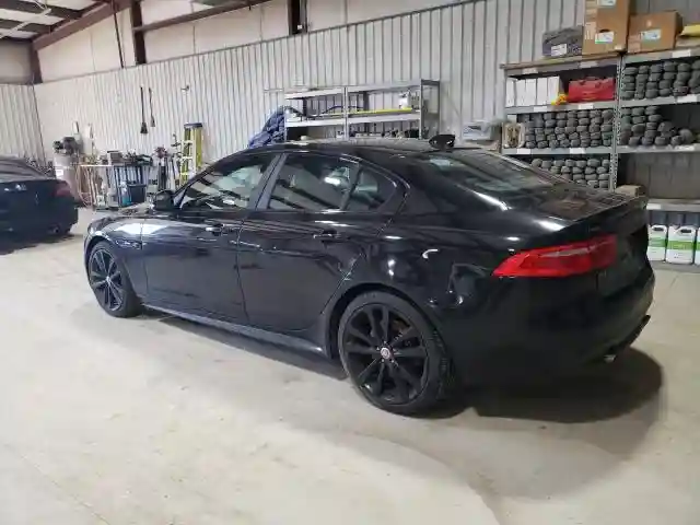SAJAF4BV9HA951050 2017 JAGUAR XE-1