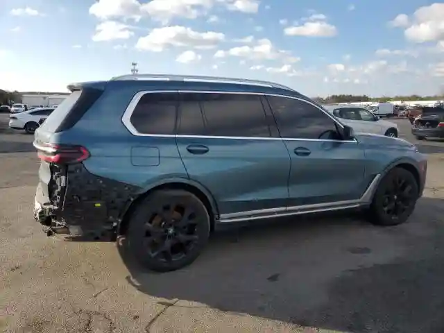5UX23EM03R9S26340 2024 BMW X7-2