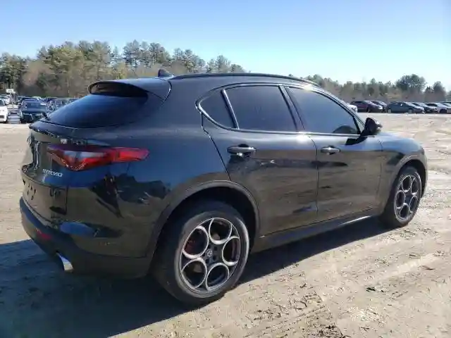 ZASFAKPN4J7B87148 2018 ALFA ROMEO STELVIO-2