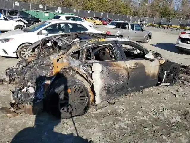 WP0AA2A75JL102483 2018 PORSCHE PANAMERA-2