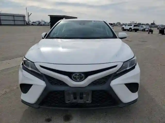 4T1G11AK3LU942831 2020 TOYOTA CAMRY-4