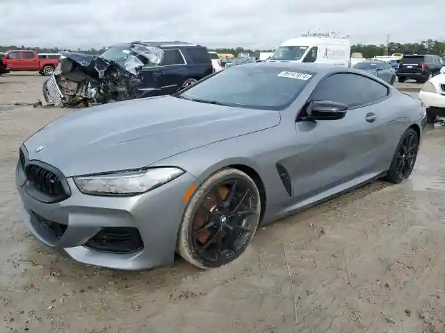 WBABC4C0XRCN56084 2024 BMW M8-0