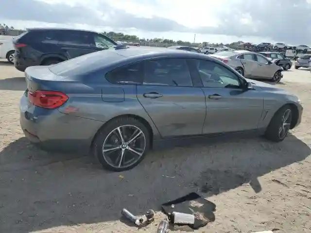 WBA4J3C59JBL04843 2018 BMW 4 SERIES-2