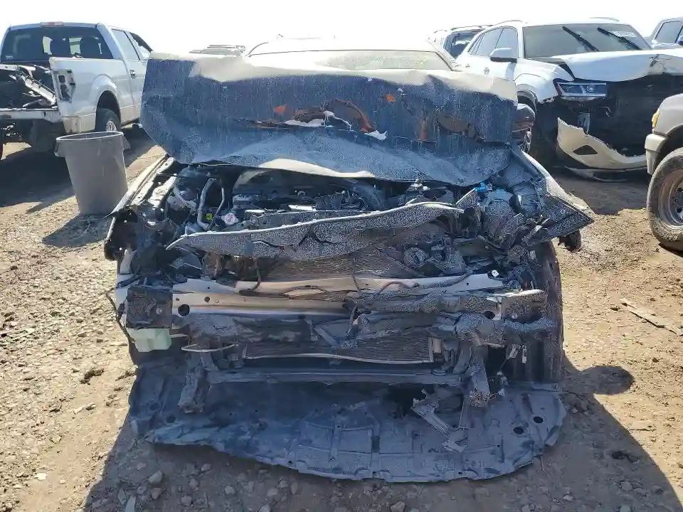 4T1G11AKXMU608037 2021 TOYOTA CAMRY-4