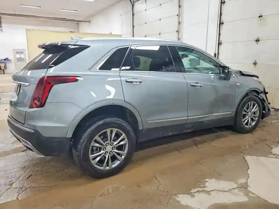 1GYKNDRSXPZ158044 2023 CADILLAC XT5-2