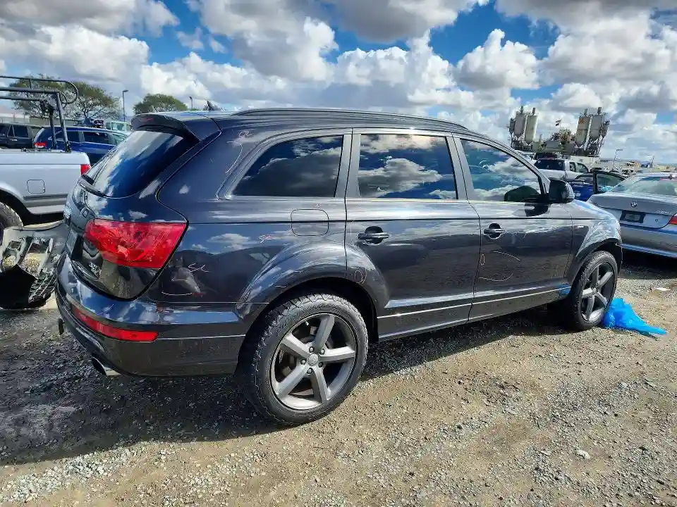 WA1DGAFE9FD010348 2015 AUDI Q7-2