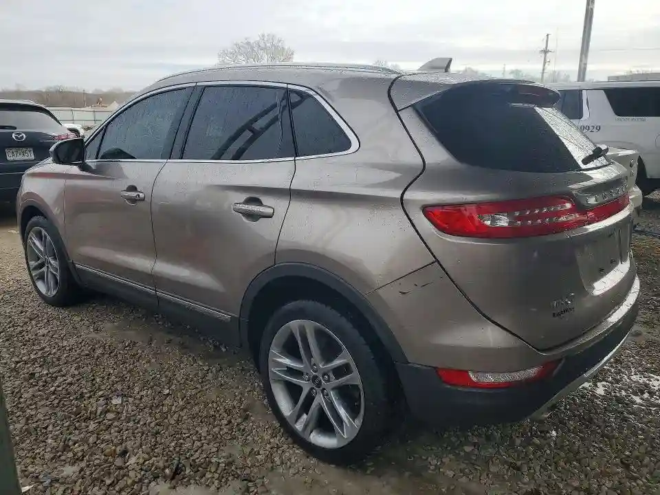 5LMCJ3D95JUL00852 2018 LINCOLN MKC-1