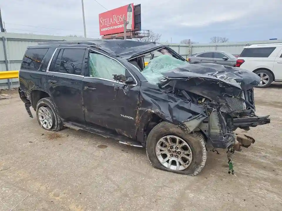 1GKS1BKC3HR167473 2017 GMC YUKON-3
