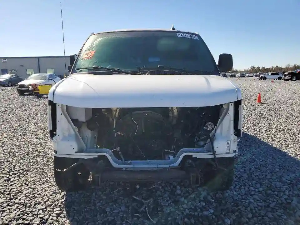 1GCWGAFP0J1190958 2018 CHEVROLET EXPRESS-4