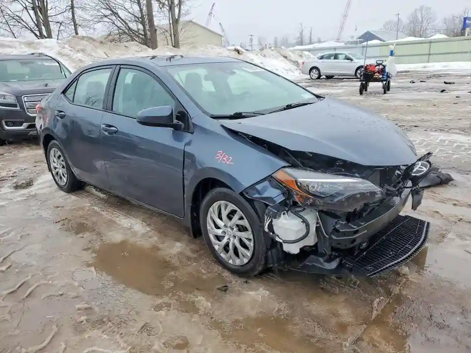 2T1BURHE5KC228568 2019 TOYOTA COROLLA-3