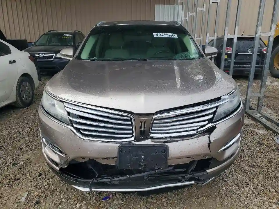 5LMCJ3D95JUL00852 2018 LINCOLN MKC-4