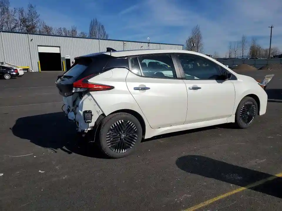 1N4CZ1CV6RC556749 2024 NISSAN LEAF-2