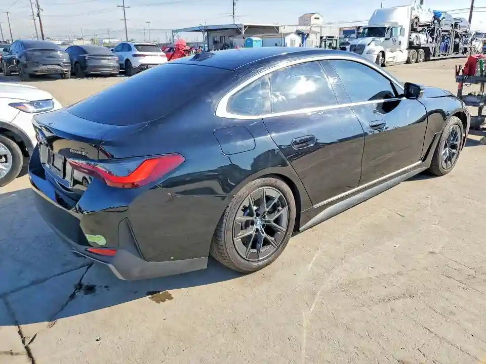 WBY43AW05PFR31699 2023 BMW I4 EDRIVE-2