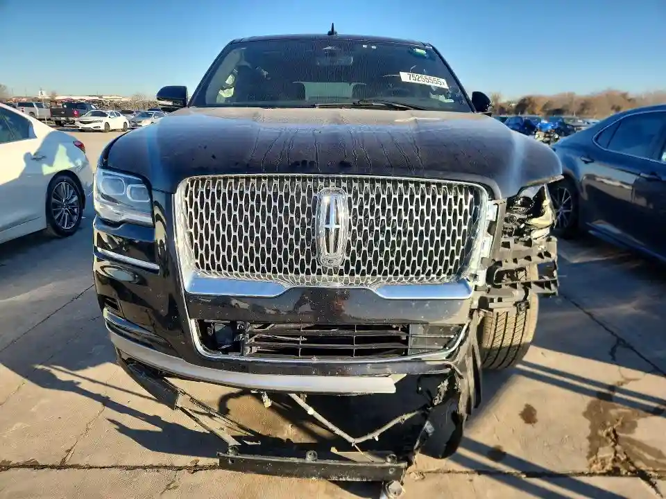 5LMJJ2LG6REL02715 2024 LINCOLN NAVIGATOR-4