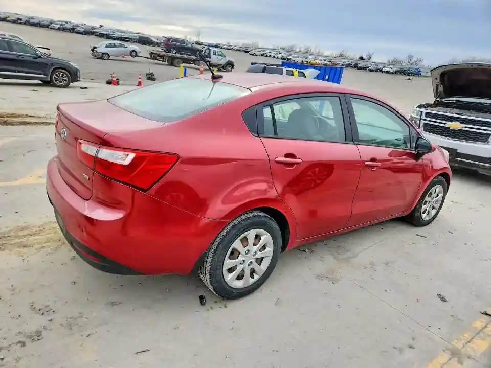 KNADM4A37F6464847 2015 KIA RIO-2