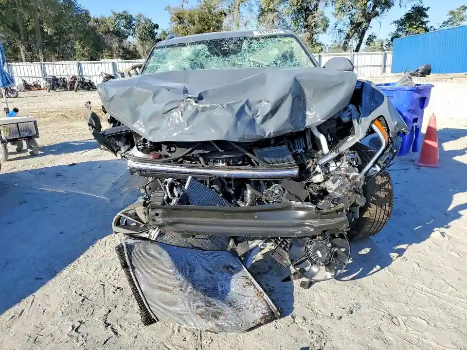 1V2FR2CA2SC566760 2025 VOLKSWAGEN ATLAS-4