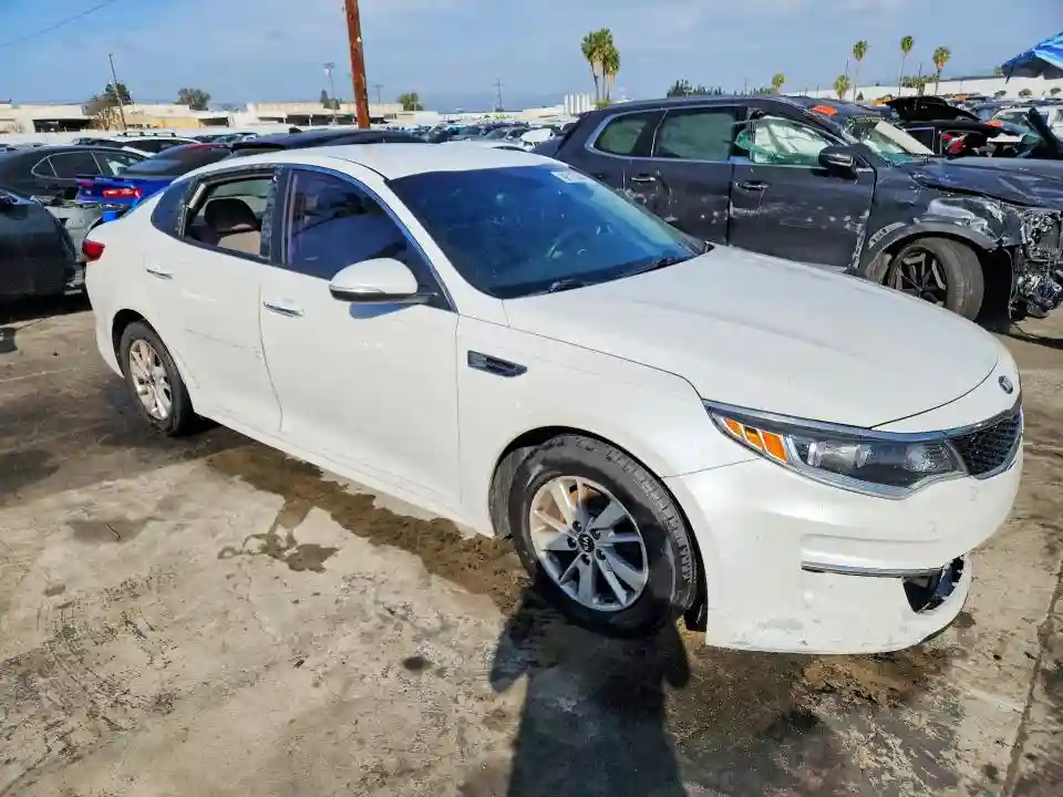 5XXGT4L37GG038529 2016 KIA OPTIMA-3